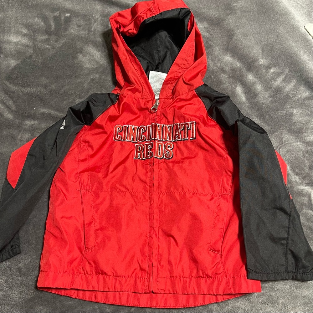 Cincinnati Reds Kids Jacket - Red and Black